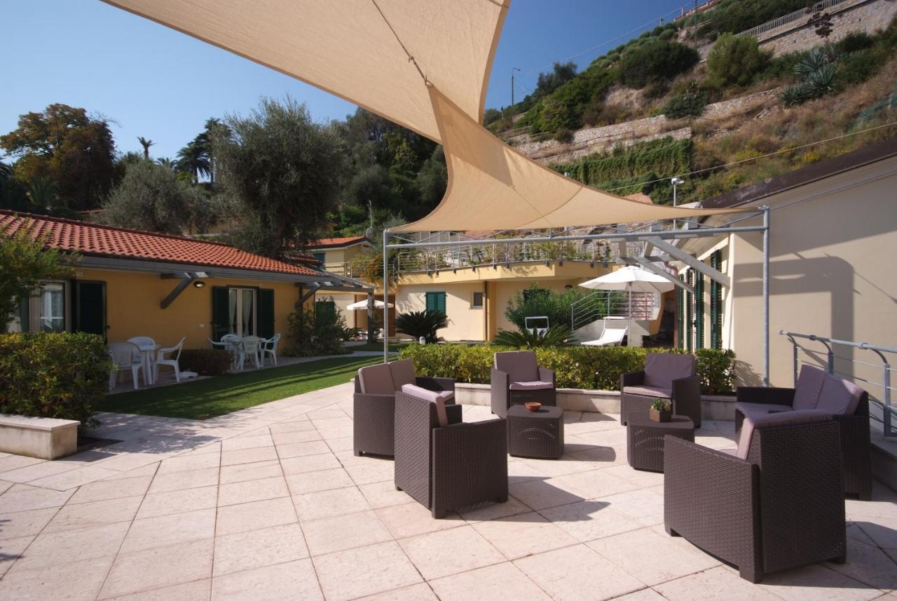 Residence Baia La Ruota Бордихера Екстериор снимка