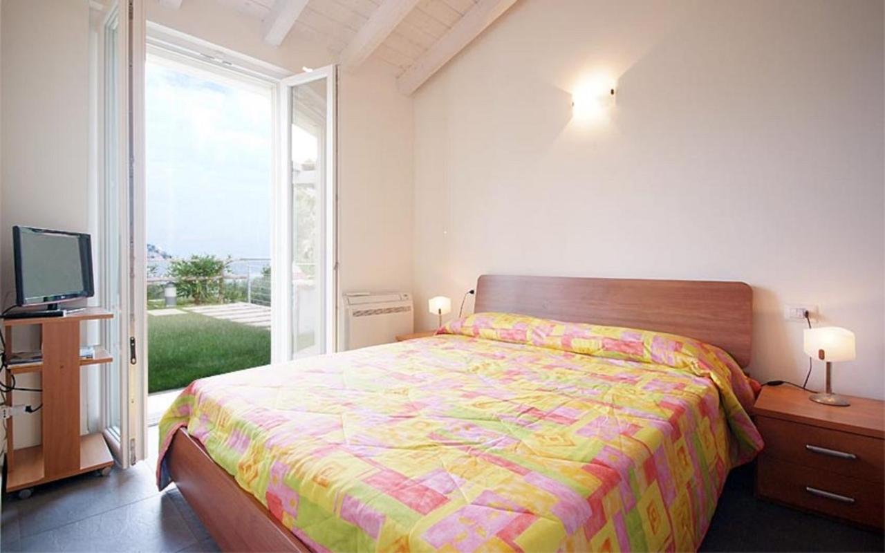 Residence Baia La Ruota Бордихера Екстериор снимка